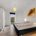 Luxurious 8-person House With A Spacious Outdoor - 1003 Casa vacanze