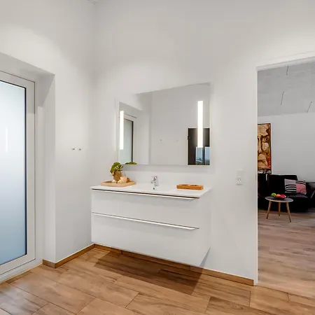בית נופש Luxurious 8-person House With A Spacious Outdoor - 1003 רינגקובינג