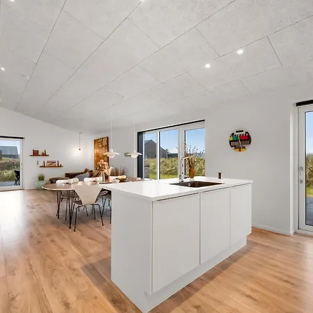 Luxurious 8-person House With A Spacious Outdoor - 1003 בית נופש *